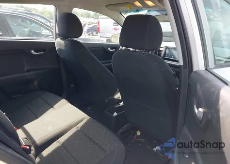 2020 Kia Rio Lx z USA, uszkodzony, nr VIN 3KPA24AD1LE338686